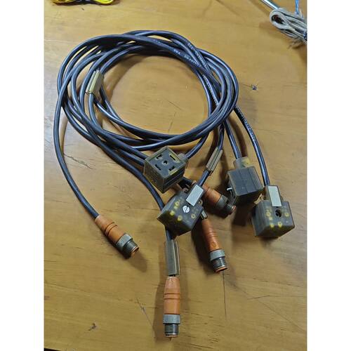 询价下单工业电磁阀连接线 RST 5-3-VAD 型号，一共4根，每
