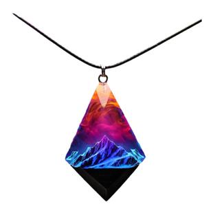 立陶宛代购Glow◇复古北极光雪景山峰刻字树脂木制夜光礼物项链