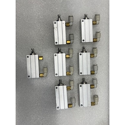 询价下单SHHAGO气缸CUJB10-30D，拆机件，成色新，具体看
