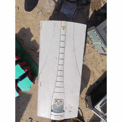 询价变频器ACS518-01-180A-4外观完整有需