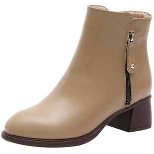 真皮粗跟短靴女头层牛皮女靴冬季新款舒适中年加绒妈妈鞋时装靴子