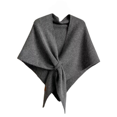 灰色纯色三角形懒人披肩女