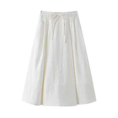 白色气质优雅时尚微A伞裙