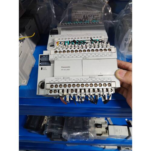 议价PLCFPX0L40R型号AFPX0L40RF维修