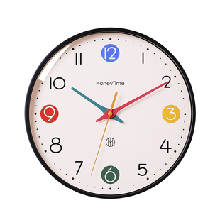 2025新款挂钟简约家用免打孔客厅挂墙儿童房创意小挂表静音时钟表
