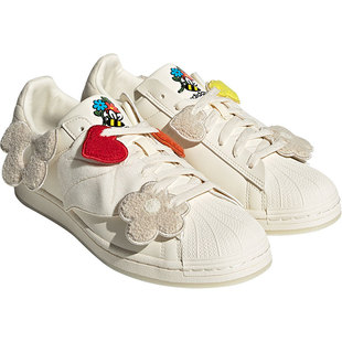 阿迪达斯正品三叶草SADNESS 联名情人节爱心贝壳头男女板鞋GZ2674