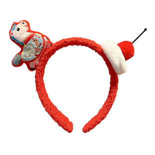 2026马年装饰新年红色男生发箍可爱毛绒小马儿童宝宝头箍过年头饰