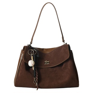 达芙妮Daphne真皮包包雅丹磨砂皮慵懒秋冬大容量单肩包BV3372