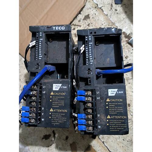在线议价东变频器两台 S310-201-H1DC  0.75KW