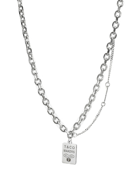 字母方牌项链女生短款颈链不褪色