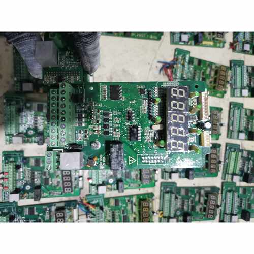 议价汇川MD320变频器主板MT152KZ维修