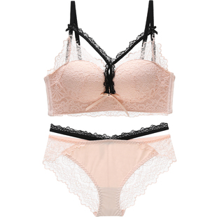 六只兔子内衣女小胸聚拢性感蕾丝胸带胸罩防下垂收副乳纯欲风文胸