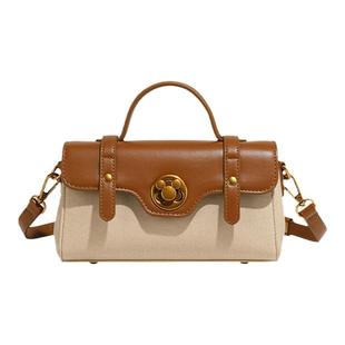 Disney迪士尼童趣米奇法棍包流行百搭锁扣包复古时尚单肩斜挎女包