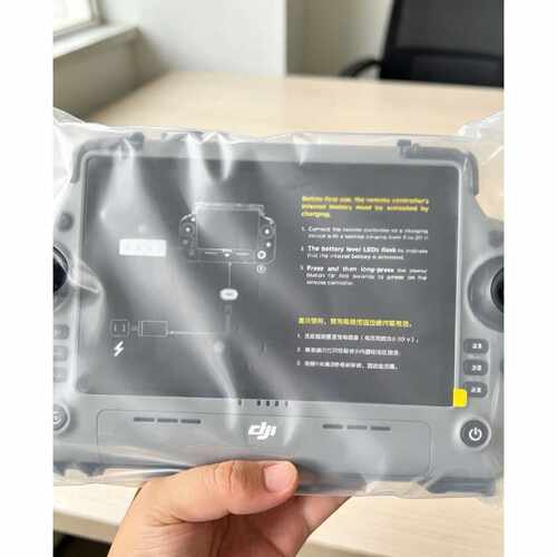 大疆FC100遥控器，原厂，全新未激活，未封，配件齐全议价