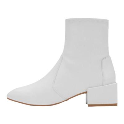 粗方跟短靴StuartWeitzman