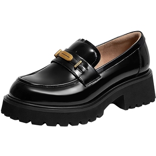 千百度漆皮JK厚底乐福鞋女款气质百搭新款增高通勤深口黑色小皮鞋