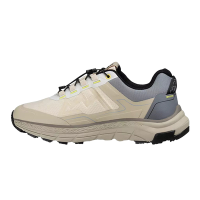 户外防水跑步鞋徒步鞋