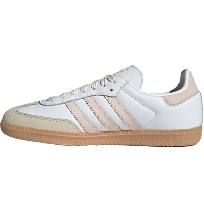 阿迪达斯运动鞋休闲鞋