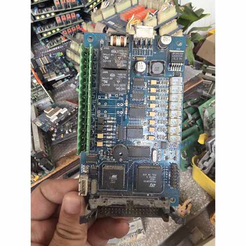 议价！爱登堡电梯GOW01轿厢通讯板原装正品现货成色还可以