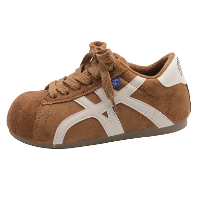 小众轻便板鞋女秋冬季百搭面包鞋