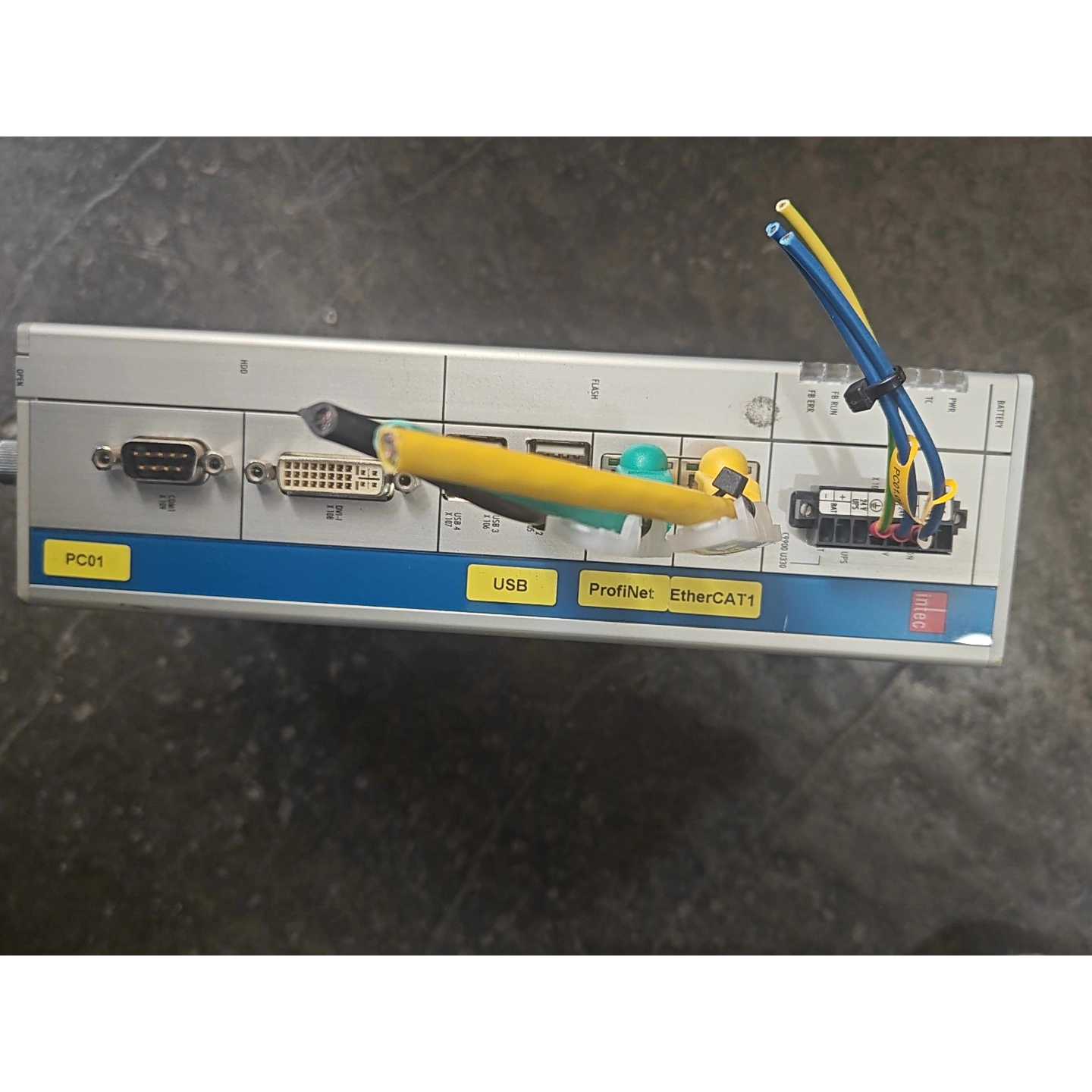 非标价倍福拆机工控机C692010670040已售驱动AX5议价