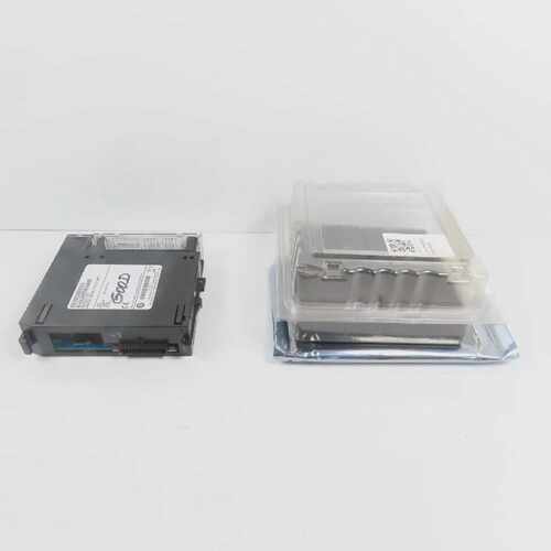 GE Fanuc IC693MDR390D 8 Point 24VDC Mixed I/O Relay Module (