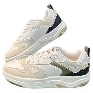 特步板鞋运动鞋男鞋2025秋冬新款百搭低帮皮面休闲鞋975419310008