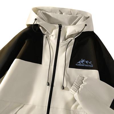 真维斯户外冲锋衣男登山外套防水