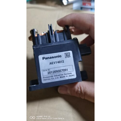询价下单废品价出，原装拆机AEV14012  高压直流继电器