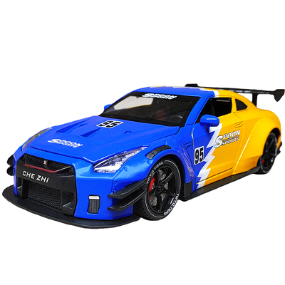 合金可喷雾日产GTR赛车模型车