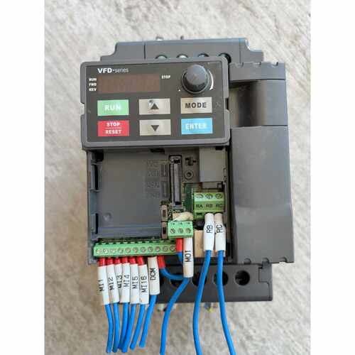 议价台湾台达变频器ELTVFD15E21A1.5KW