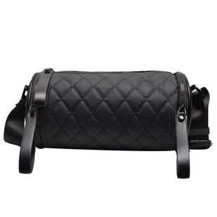 菱格圆筒包女斜挎2024夏新款潮洋气质感百搭水桶牛津布单肩枕头包