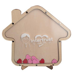 可爱卡通小房子定制地产公司年会活动幼儿园毕业创意签到框签名本