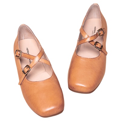 食草堂夏季浅口真皮女鞋软底超舒适通勤油蜡轻复古单鞋FDCM2504-1