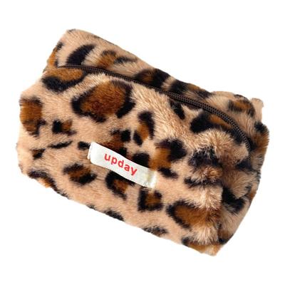 原创小众不撞款毛绒笔袋大容量学生韩系高颜值可爱豹纹文具袋女生