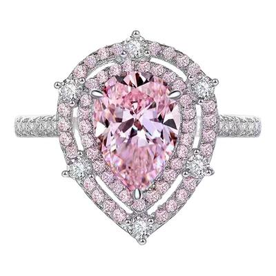 莫桑石水滴粉钻鸽子蛋戒指