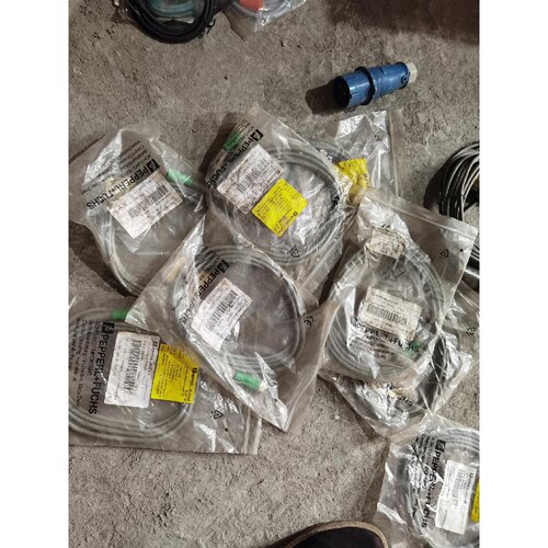 议价PEPPERLFUCHS倍加福V15G2MPVC传感维修