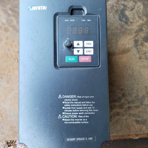 询价-鑫福泰变频器 型号FT－A005543KDIS1 成色如