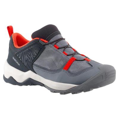 儿童登山鞋迪卡侬防滑