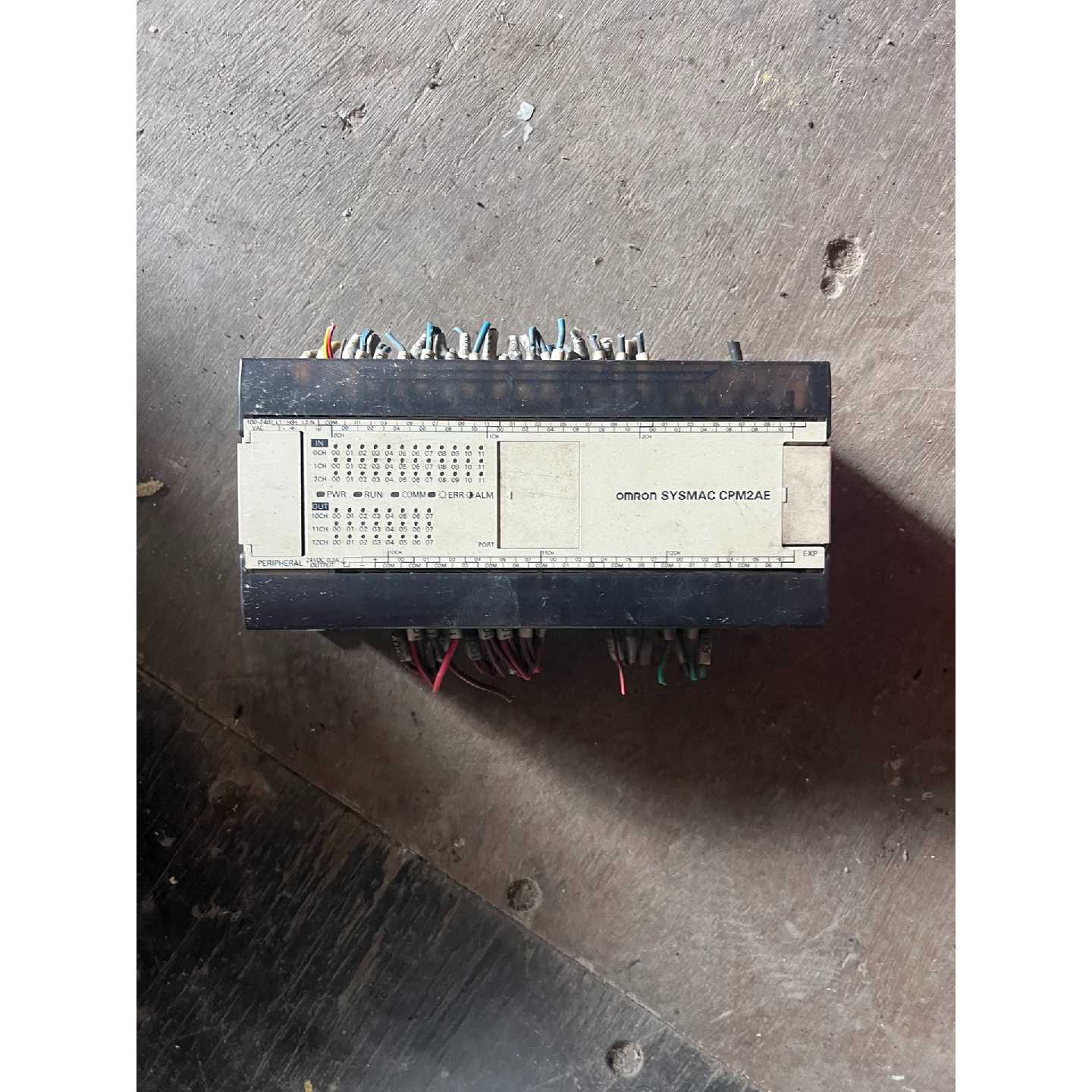 议价欧姆龙PLC,CPM2AE-60R-A,二手拆机,功能完