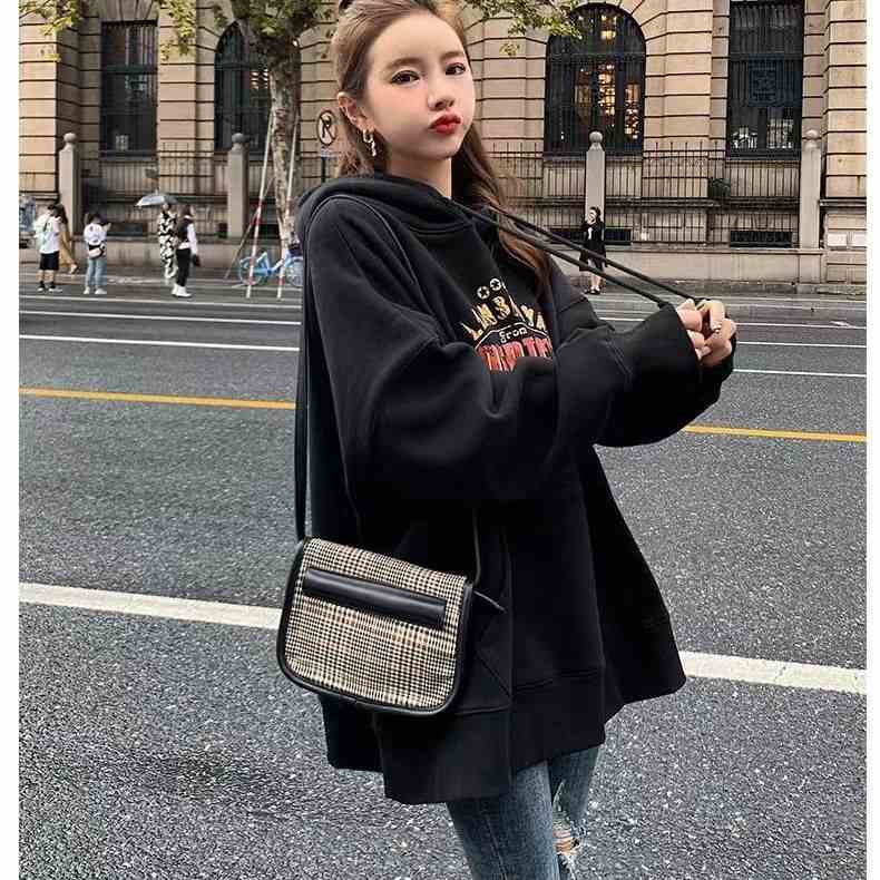 特大码2-300斤胖mm长袖连帽卫衣女秋冬宽松中长款遮臀加绒上衣潮