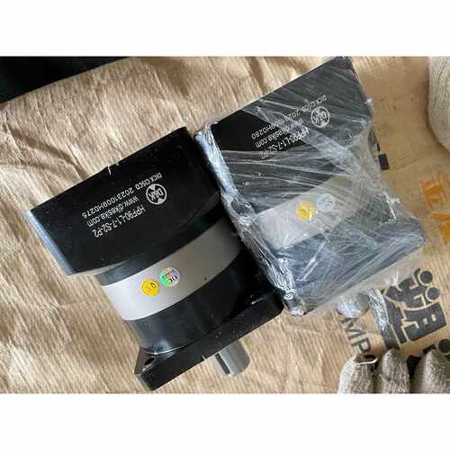 在线议价德思凯伺服行星减速机DL90-L-1-7-S2-P2 成色如