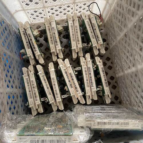 溢价-恩智浦可控硅FF600R12ME4，，如图，功能