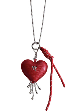 黑色皮质爱心挂坠项链女款