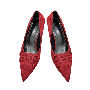 2025年秋冬新款红色绒面尖头蝴蝶结高跟鞋女气质温柔细跟百搭单鞋
