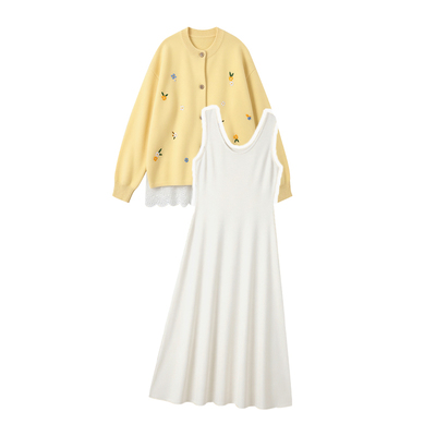 孕妇连衣裙套装秋冬2025新款杏色