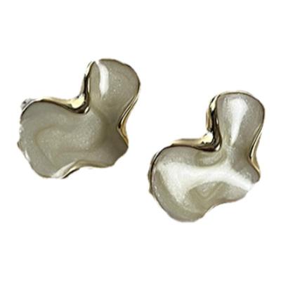 十里间白色波浪贝壳银针耳环耳夹