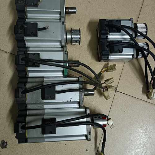 【议价-可维修】   电机 750W MHMJ082G1U MHMD082G1V /均有货