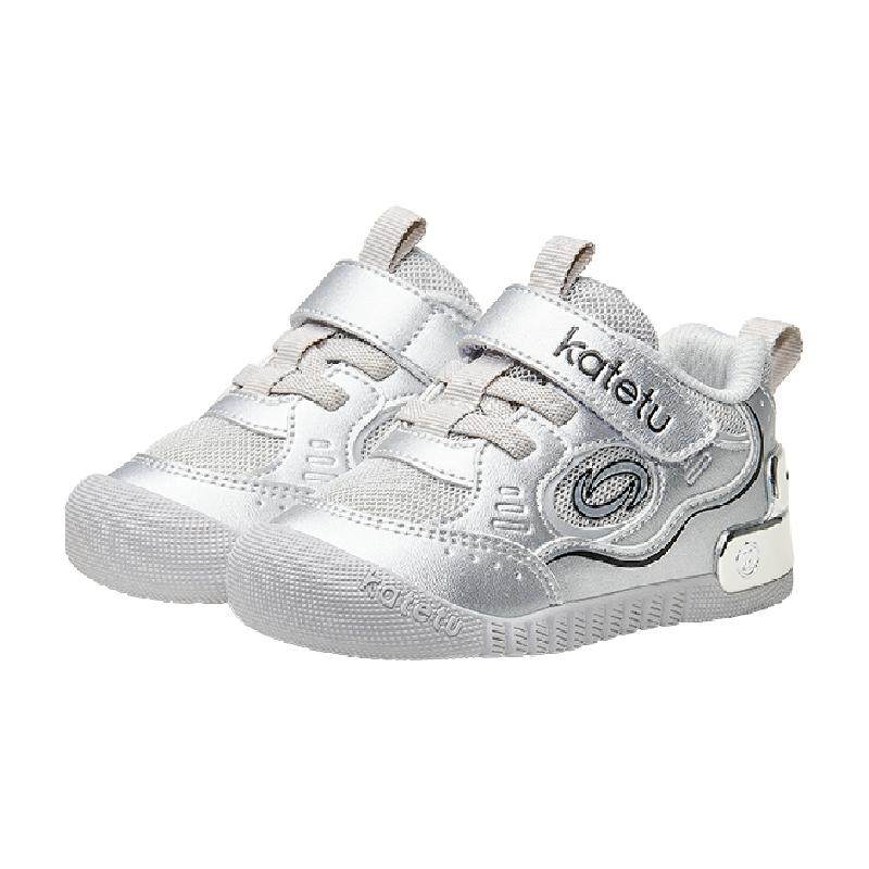 卡特兔婴儿学步鞋2024春季幼儿园小白鞋室内鞋软底防滑透气宝宝鞋