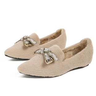 秋冬季毛毛鞋女外穿水貂毛2025新款豆豆鞋加绒尖头大码棉鞋41到43